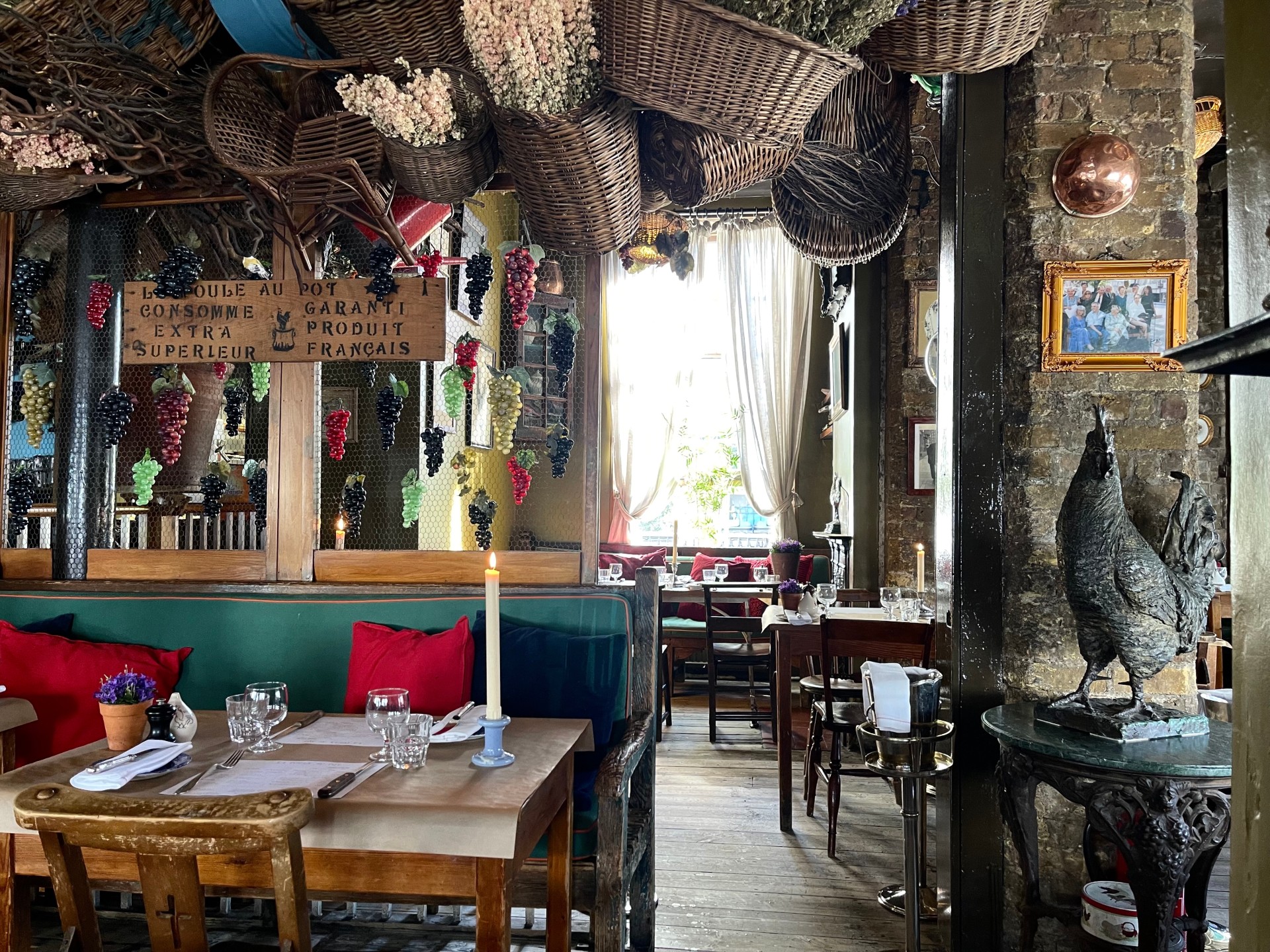 La Poule au Pot - interior 10.jpg